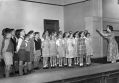 ludworth-school-choir-comp-at-hazel-grove-Mrs-Richardson-c1954.jpg