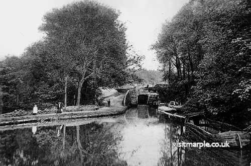 Bottom Lock around 100 years ago.