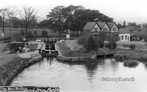 Late 70s or early 80s view of Lock 13 on the Peak Forest Canal.