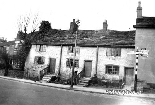 The Jolly Sailor Cottages in around 1934